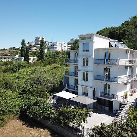 Škalngur Hotel Fama מראה חיצוני תמונה