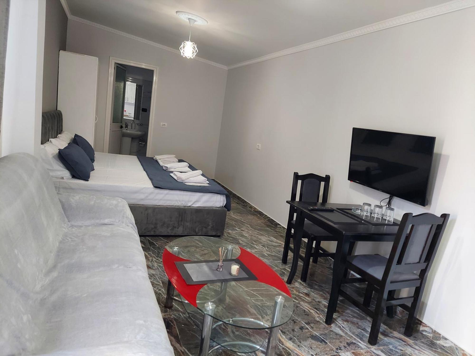 Škalngur Hotel Fama מראה חיצוני תמונה