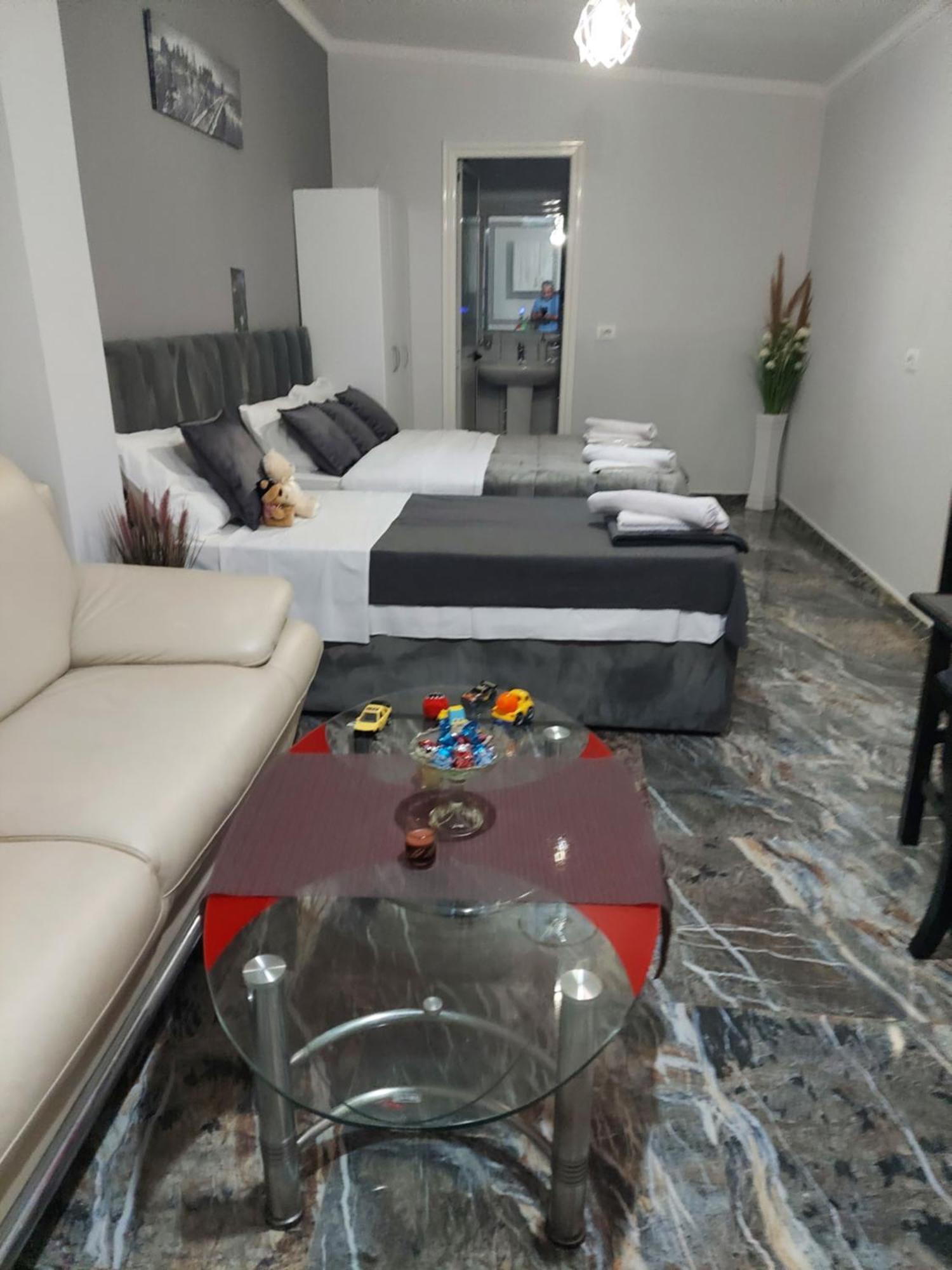 Škalngur Hotel Fama מראה חיצוני תמונה