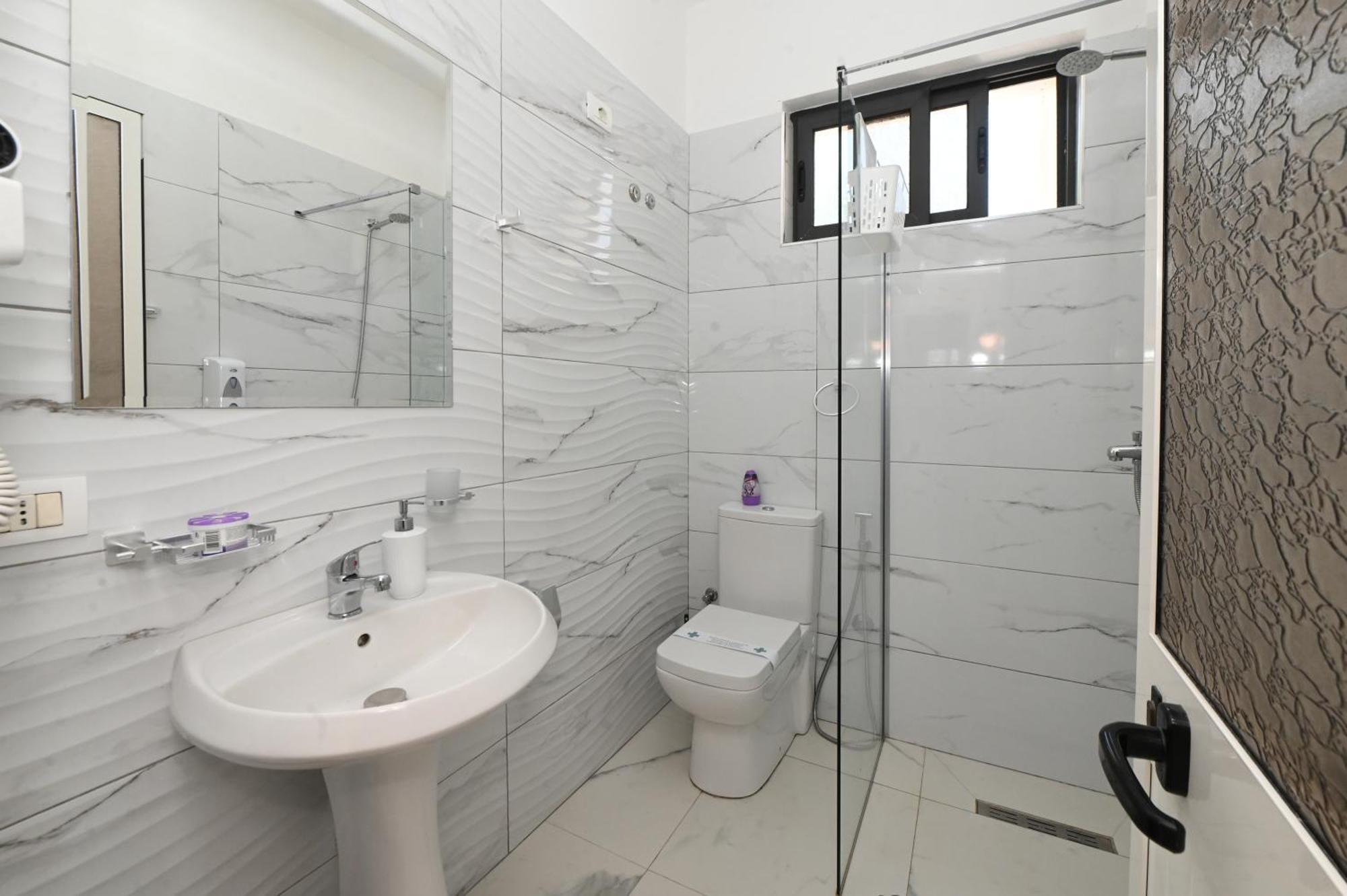 Škalngur Hotel Fama מראה חיצוני תמונה
