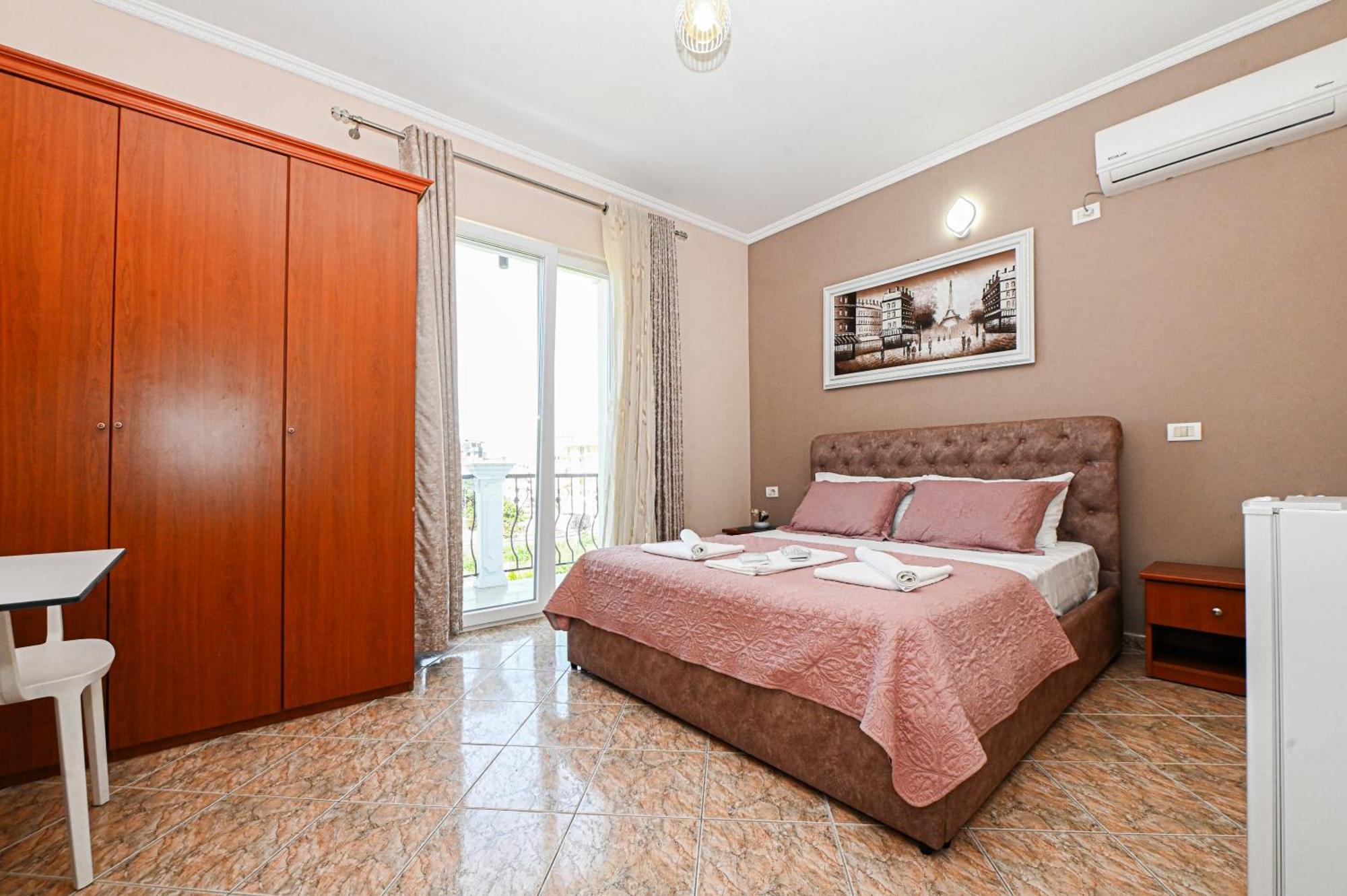 Škalngur Hotel Fama מראה חיצוני תמונה
