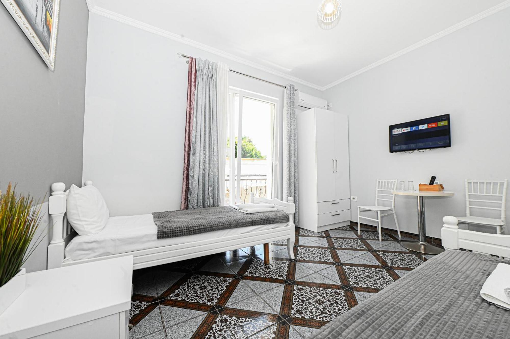 Škalngur Hotel Fama מראה חיצוני תמונה