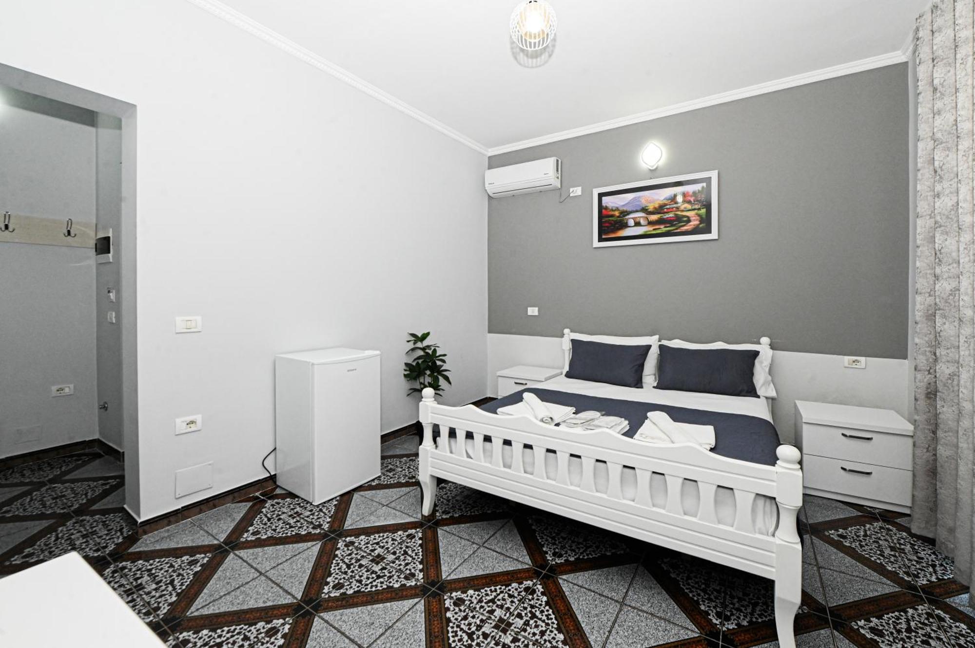 Škalngur Hotel Fama מראה חיצוני תמונה