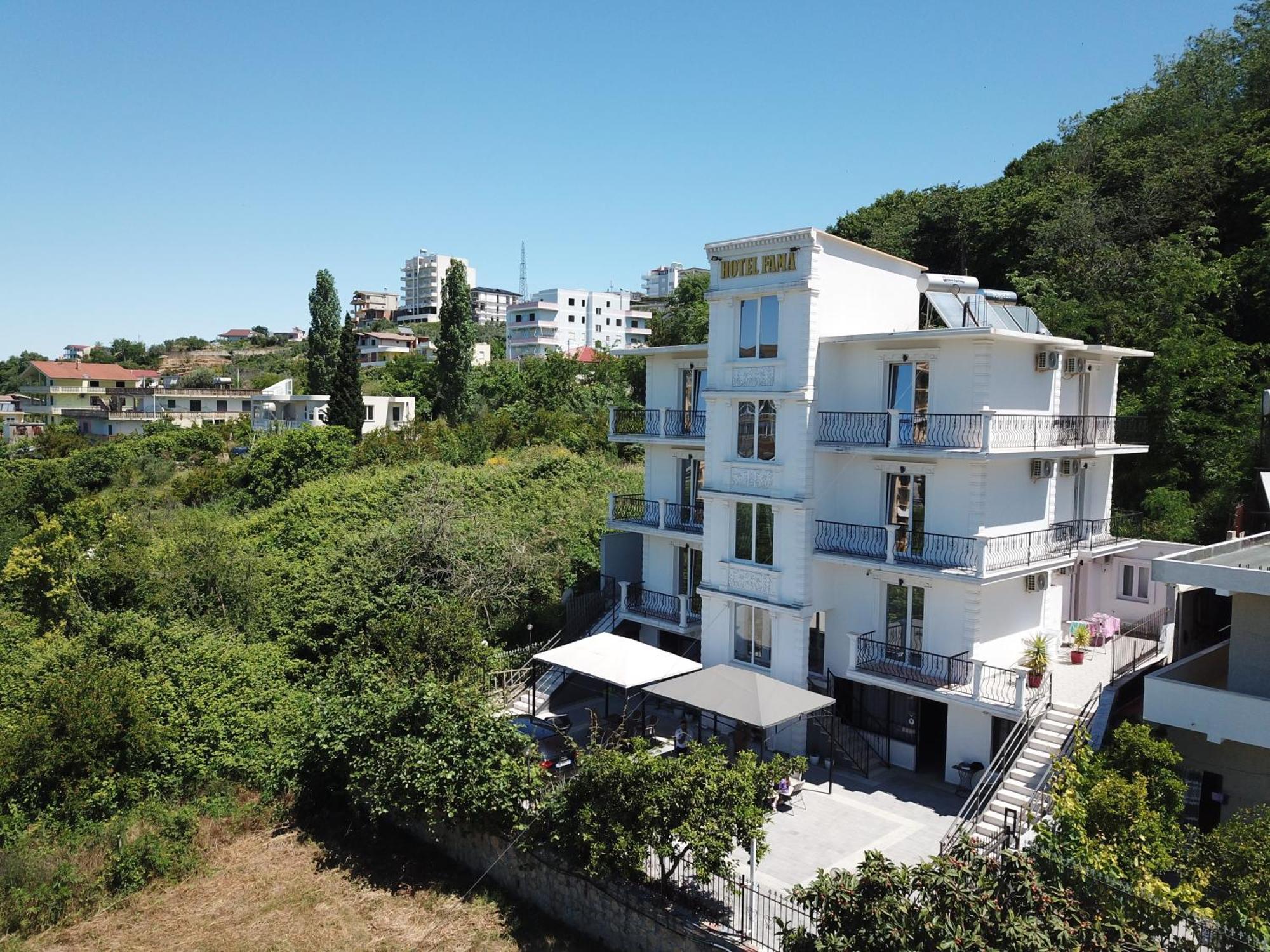Škalngur Hotel Fama מראה חיצוני תמונה