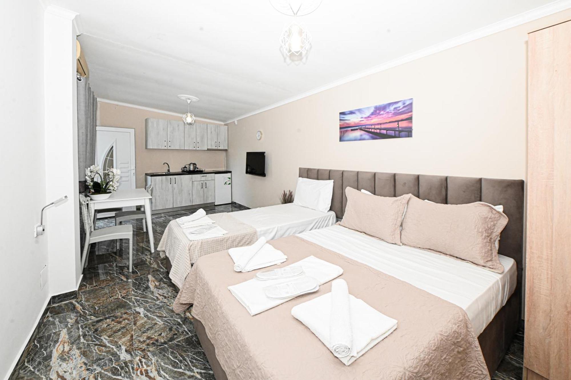 Škalngur Hotel Fama מראה חיצוני תמונה