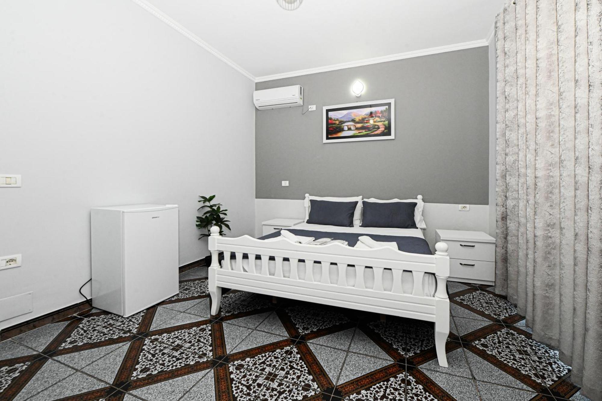 Škalngur Hotel Fama מראה חיצוני תמונה