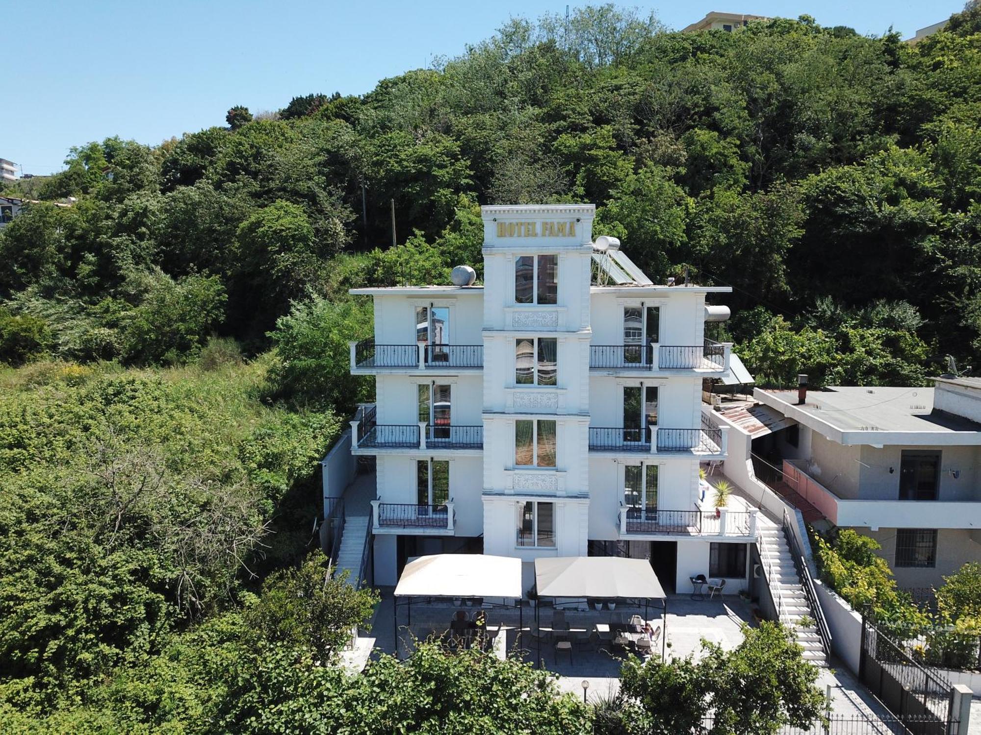 Škalngur Hotel Fama מראה חיצוני תמונה